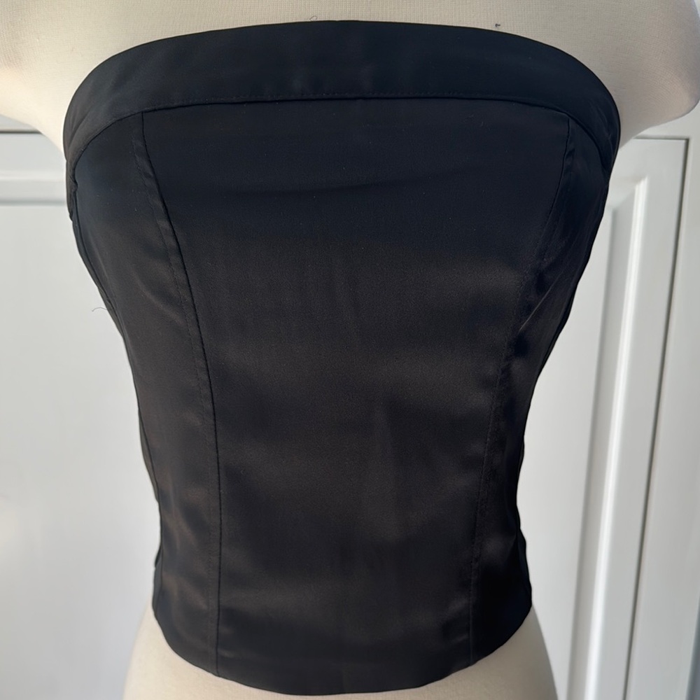Wild Fable Black Strapless Satin Top Size M